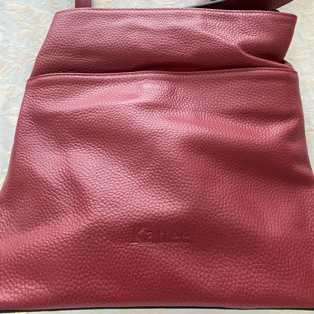 Kattee Wine Red Leather Women's Handbag